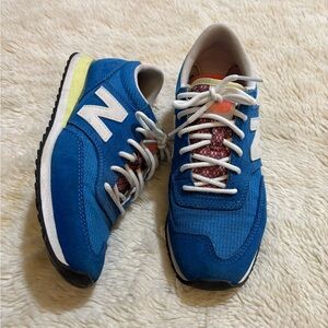 New Balance CW620CBI Sneakers Tennis Shoes, Teal Blue, 6.5